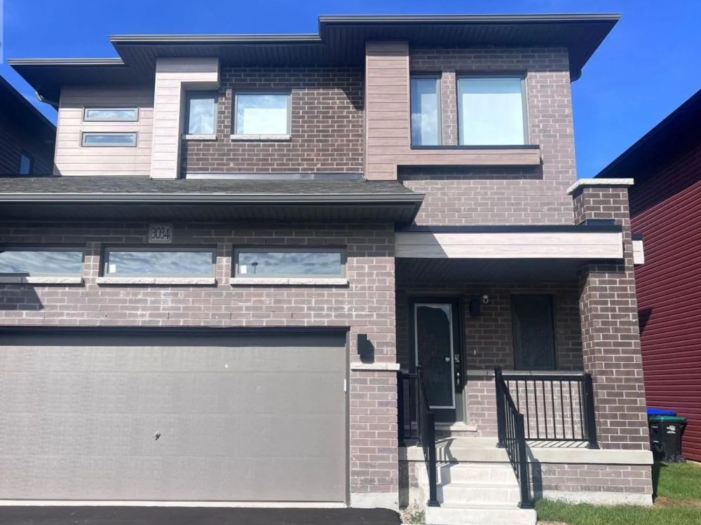 Residential property in Orillia cottage country, Ontario